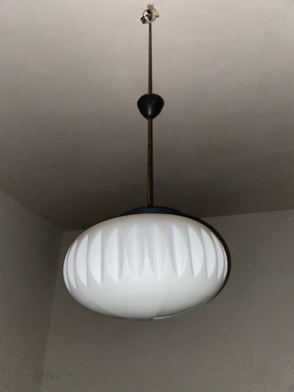 Lustr retro