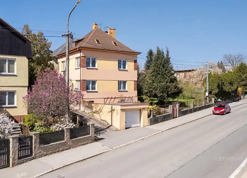 Prodej rodinného domu 260 m², pozemek 457 m² · Vančurova 262/15, Opava – Jaktař